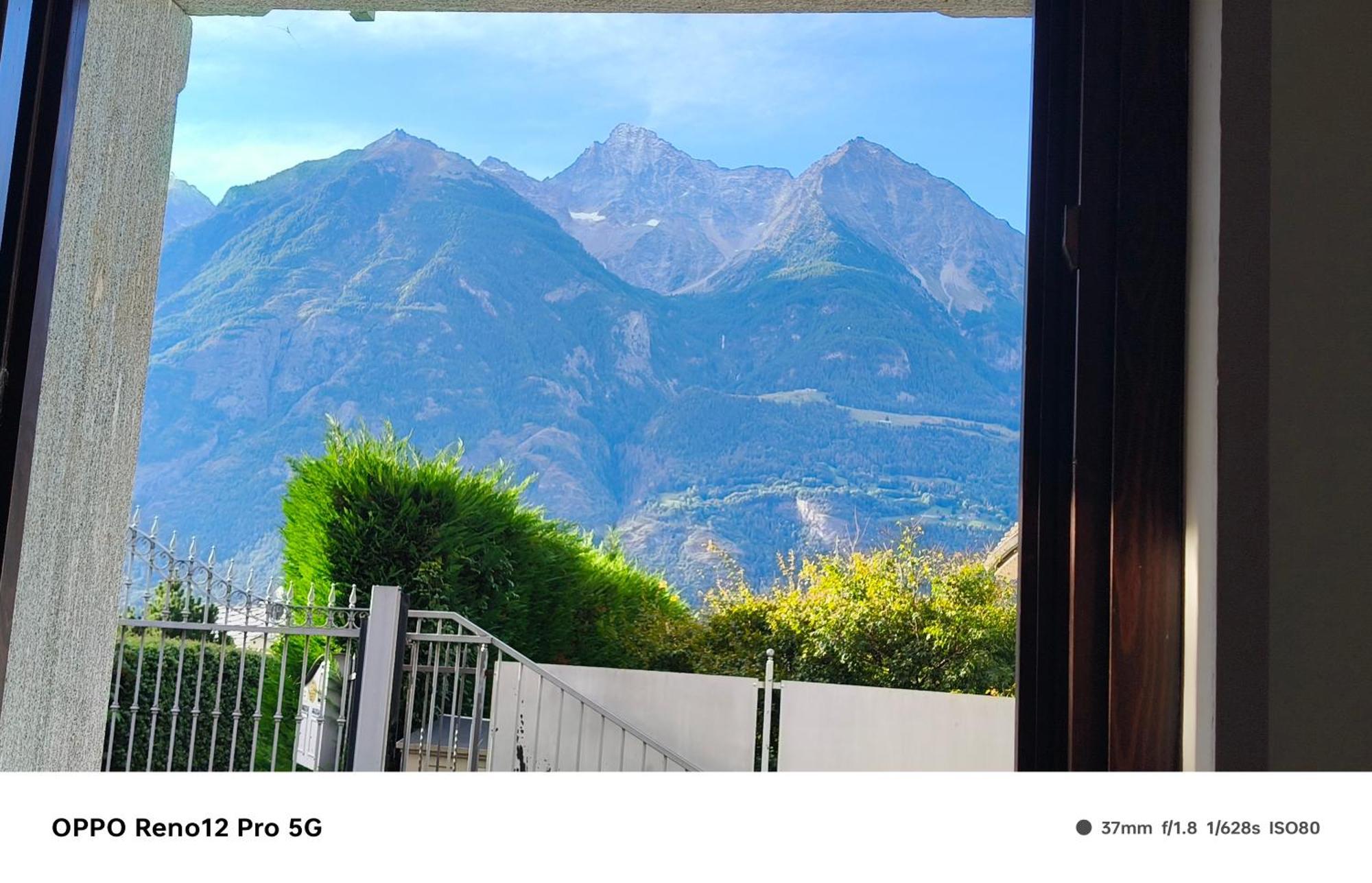Appartamento Rosa Aosta Bagian luar foto
